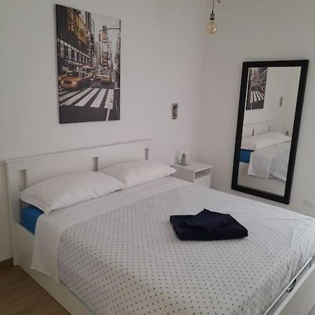 Casa Vacanza "Aurora" Costa Volpino Extérieur photo