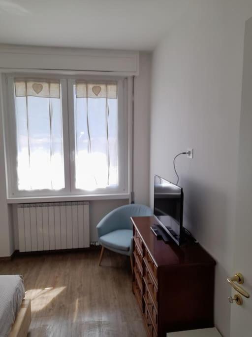 Casa Vacanza "Aurora" Costa Volpino Extérieur photo