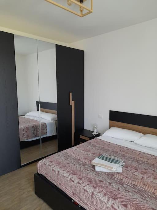 Casa Vacanza "Aurora" Costa Volpino Extérieur photo